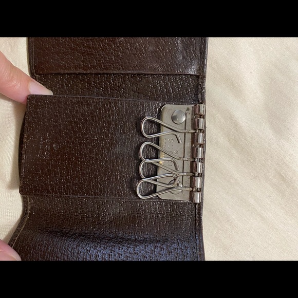 Pre Loved Gucci Key Case Holder - Picture 11 of 13